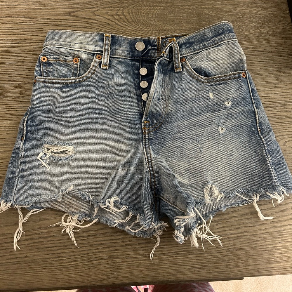 Levi’s distressed shorts